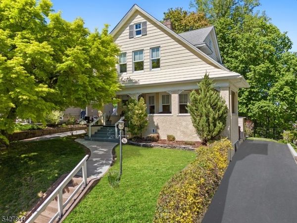 76 High St, Nutley, NJ 07110