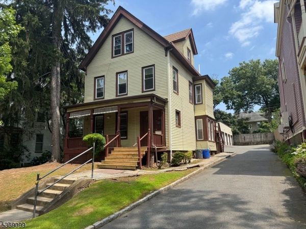 30 Riggs Pl APT 1, South Orange, NJ 07079