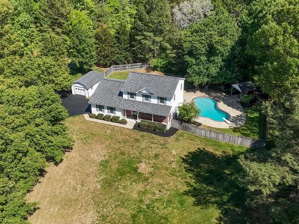 7860 LAKES END COURT , LA PLATA, MD 20646