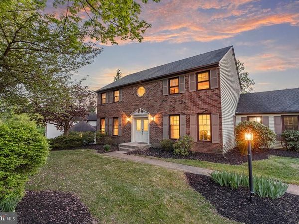 9 RENEE CIRCLE, RICHBORO, PA 18954