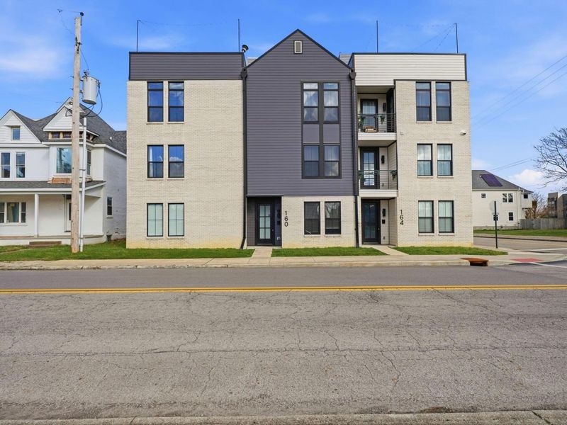 160 Wilson Avenue , Columbus, OH 43205 Photo 2