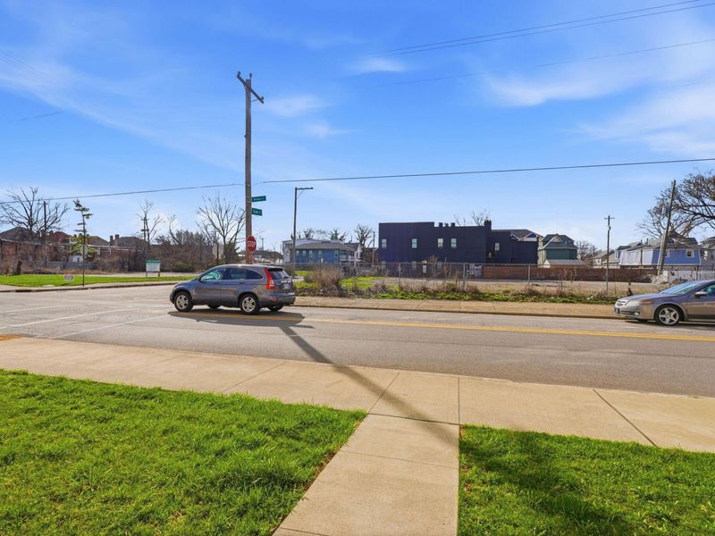 160 Wilson Avenue , Columbus, OH 43205 Photo 63