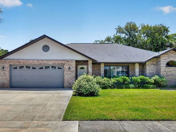 905 Oetter Drive, South Daytona, FL 32119