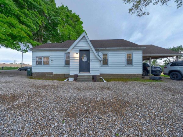5479 E SR 168, Fort Branch, IN 47648