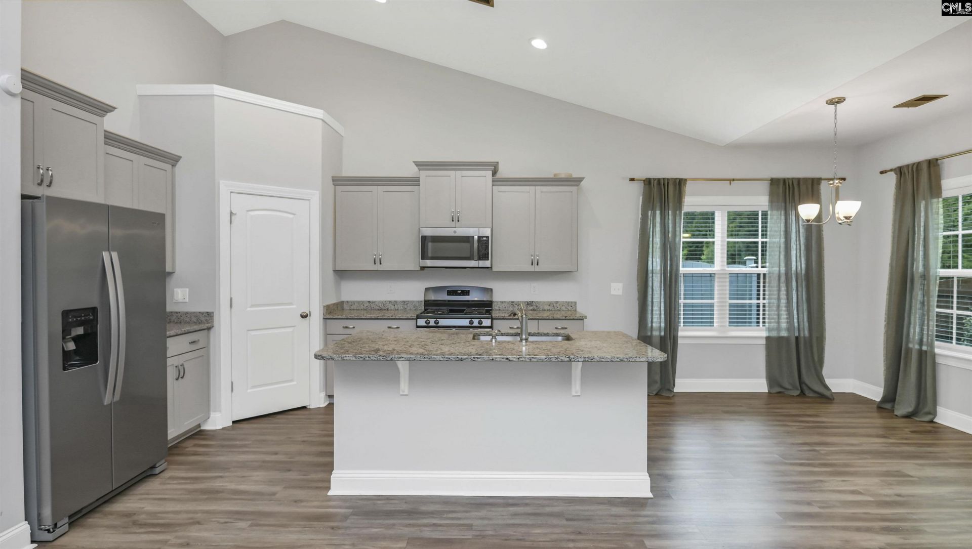 482 Malachite Lane  Photo 6