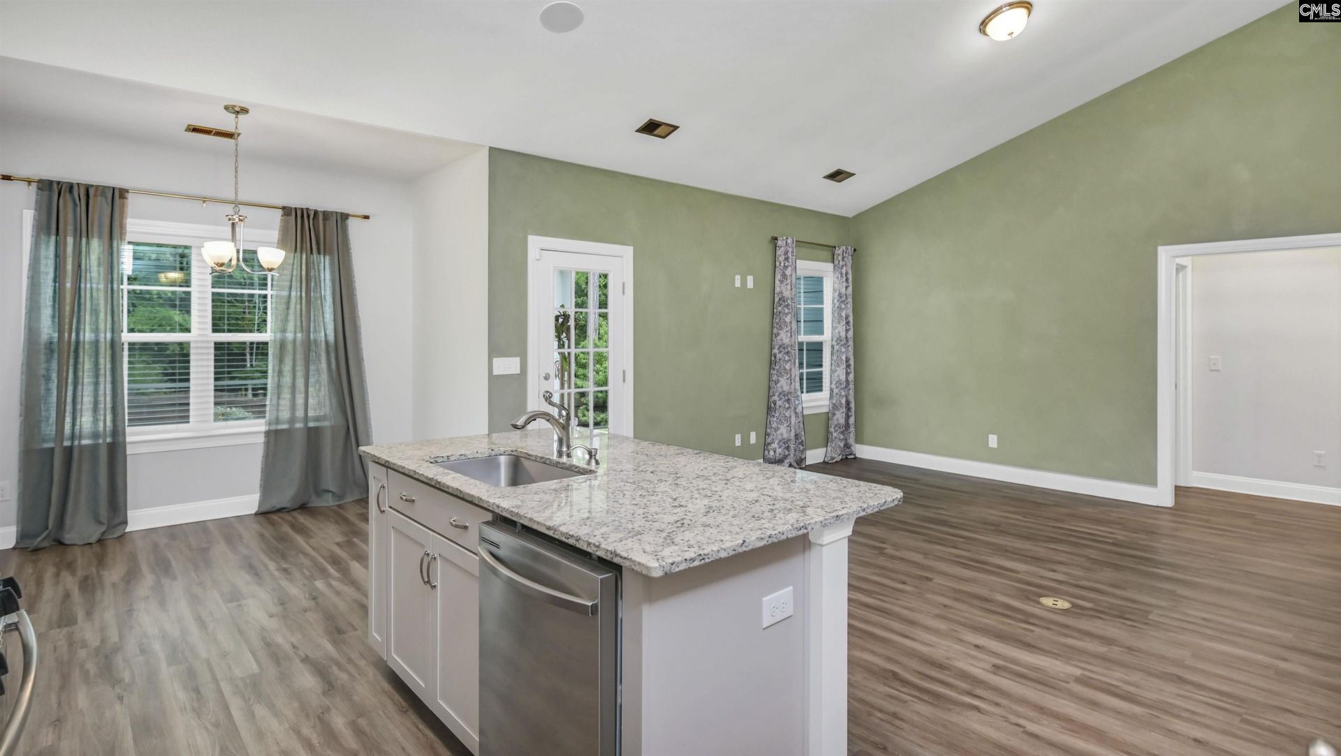 482 Malachite Lane  Photo 9