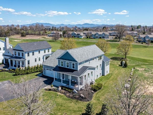 8 Medalist Drive, South Burlington, VT 05403