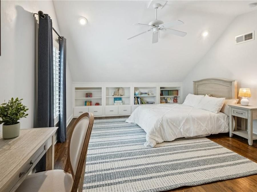 Property Image 40