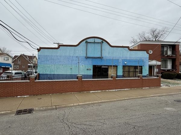 1964 Vermont Street , Blue Island, IL 60406