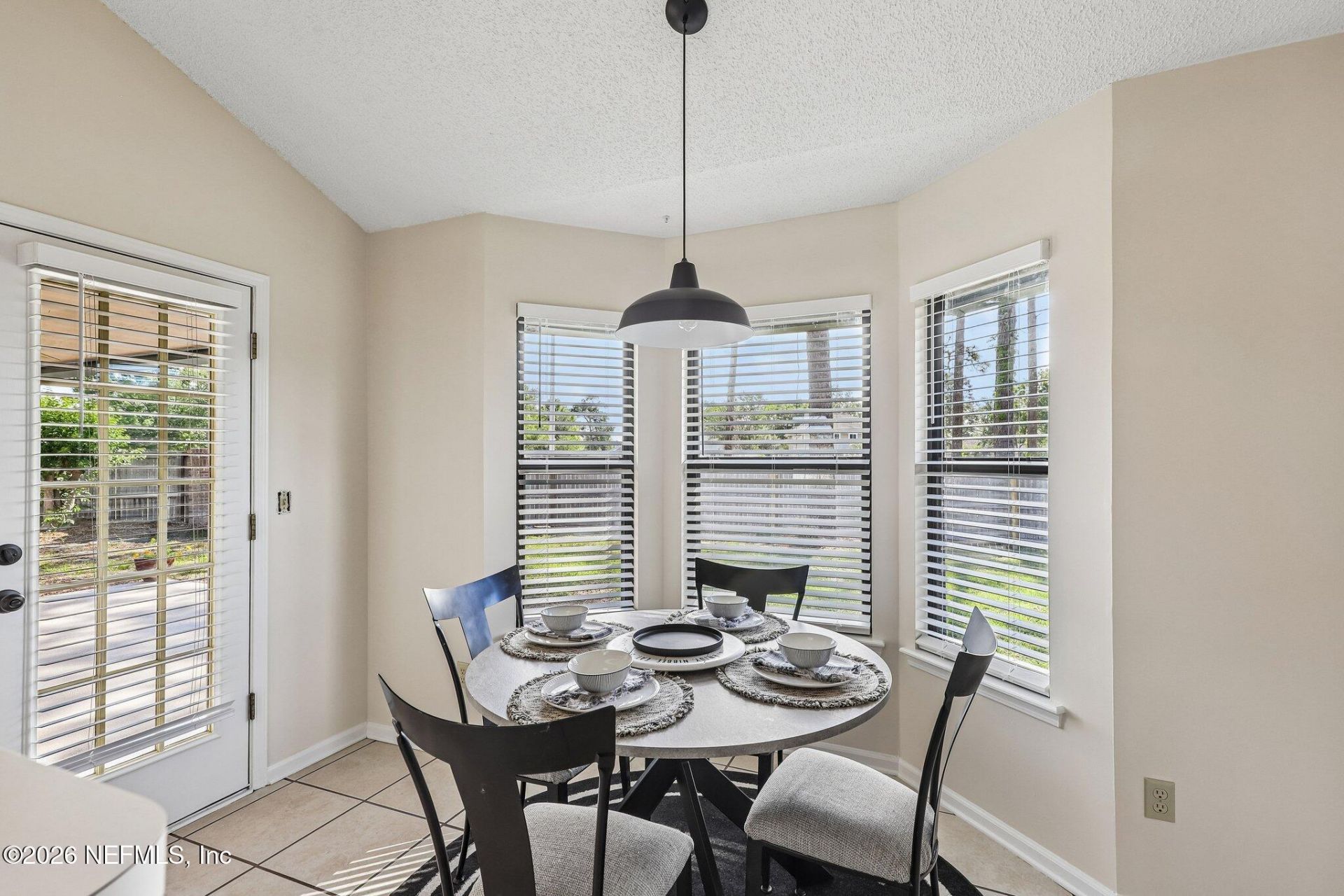8869 Country Bend Circle, Jacksonville, FL 32244 Photo
