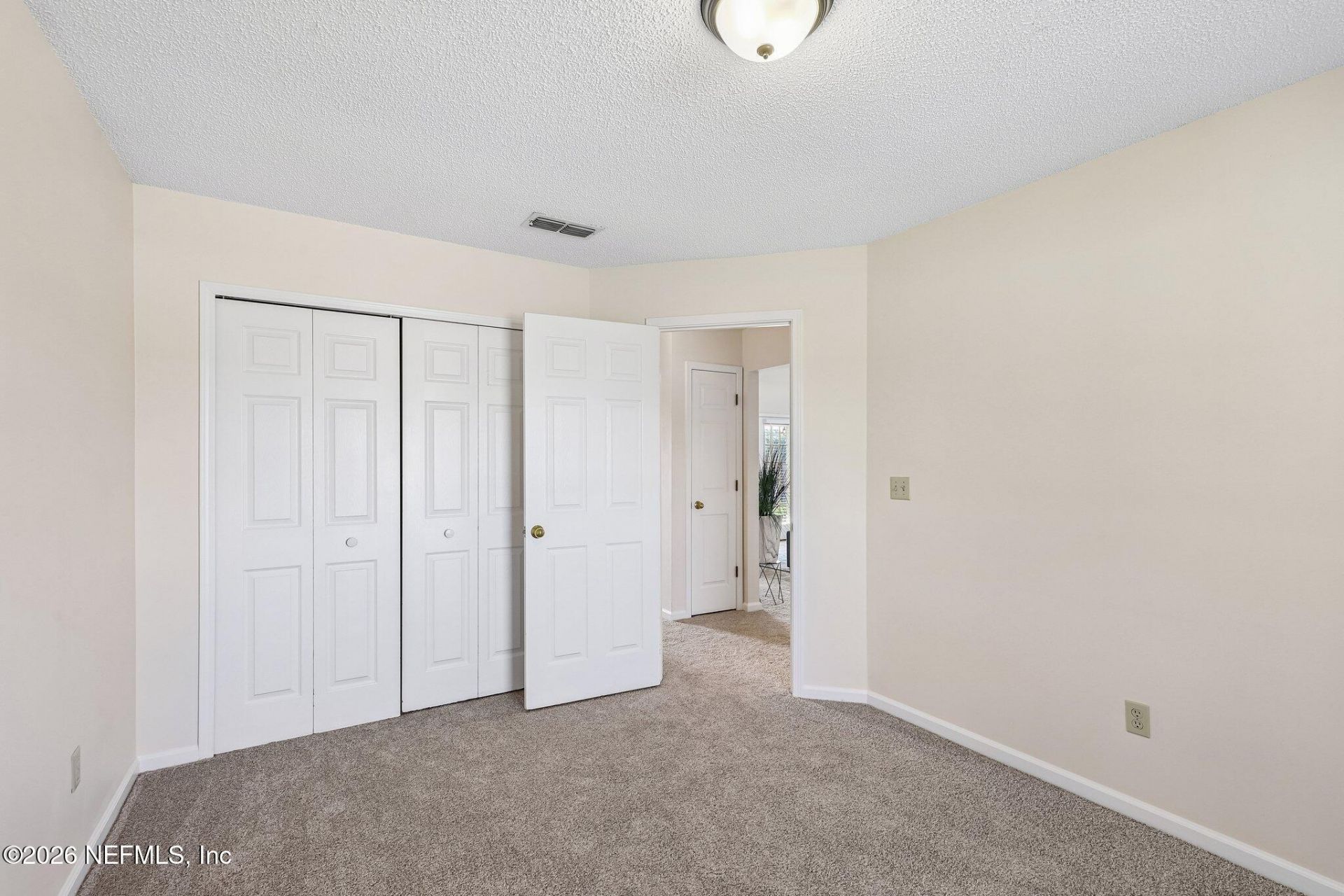 8869 Country Bend Circle, Jacksonville, FL 32244 Photo