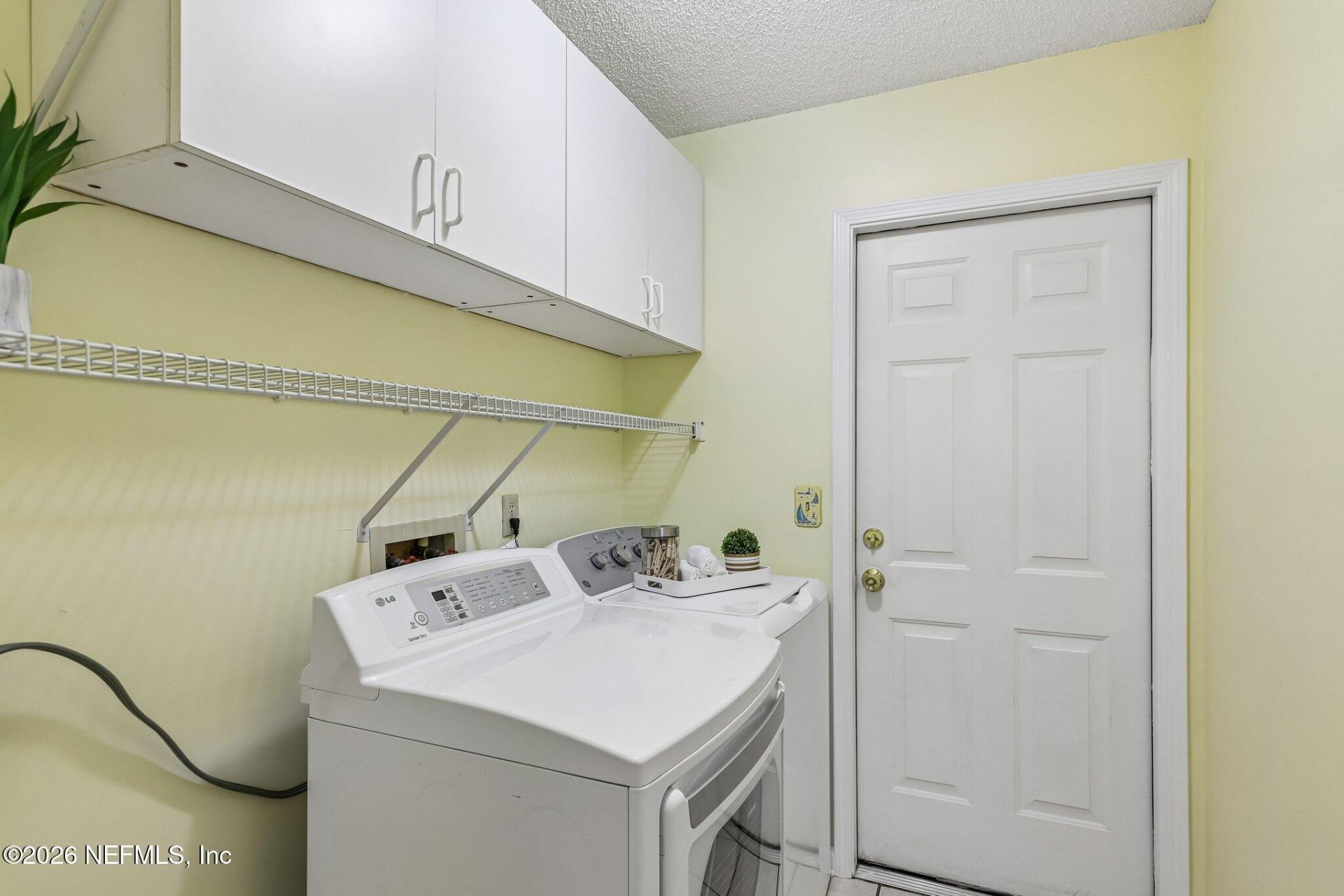 8869 Country Bend Circle, Jacksonville, FL 32244 Photo