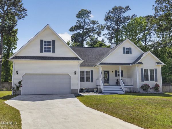 421 Celtic Ash Street, Sneads Ferry, NC 28460