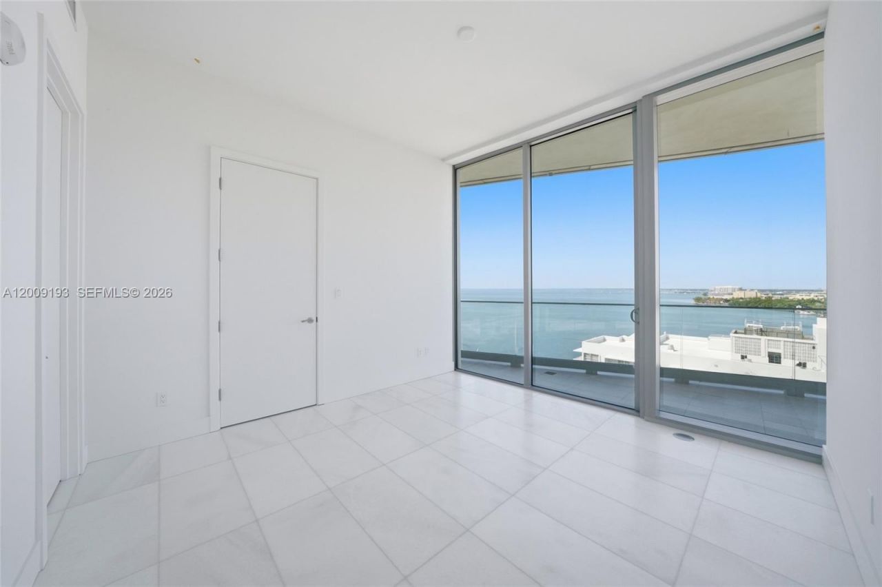 175 SE 25th Rd , Unit 1403, Miami, FL 33129 Photo