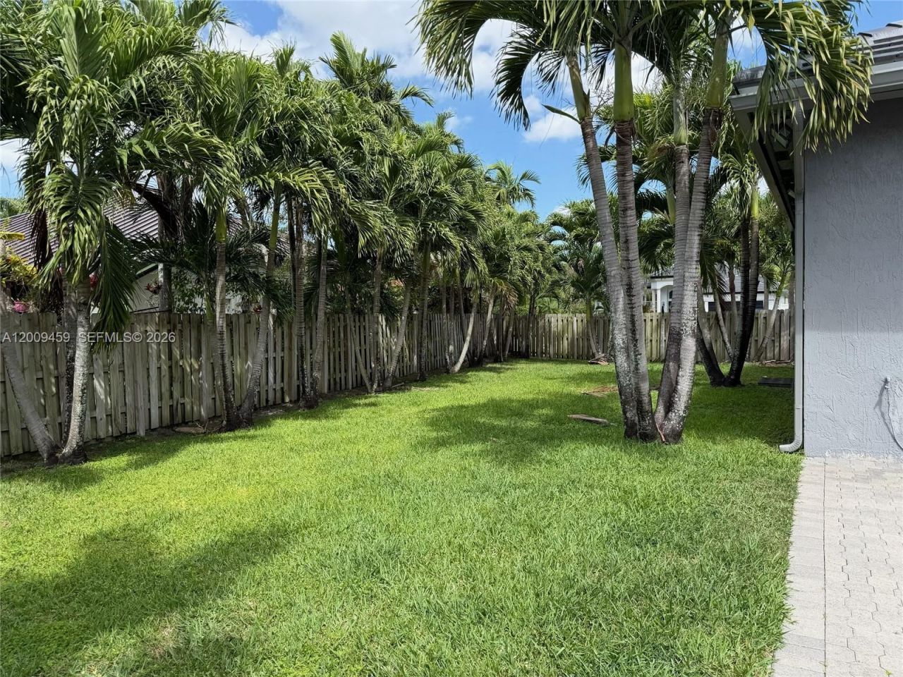 2242 NW 129th Ave, Pembroke Pines, FL 33028 Photo
