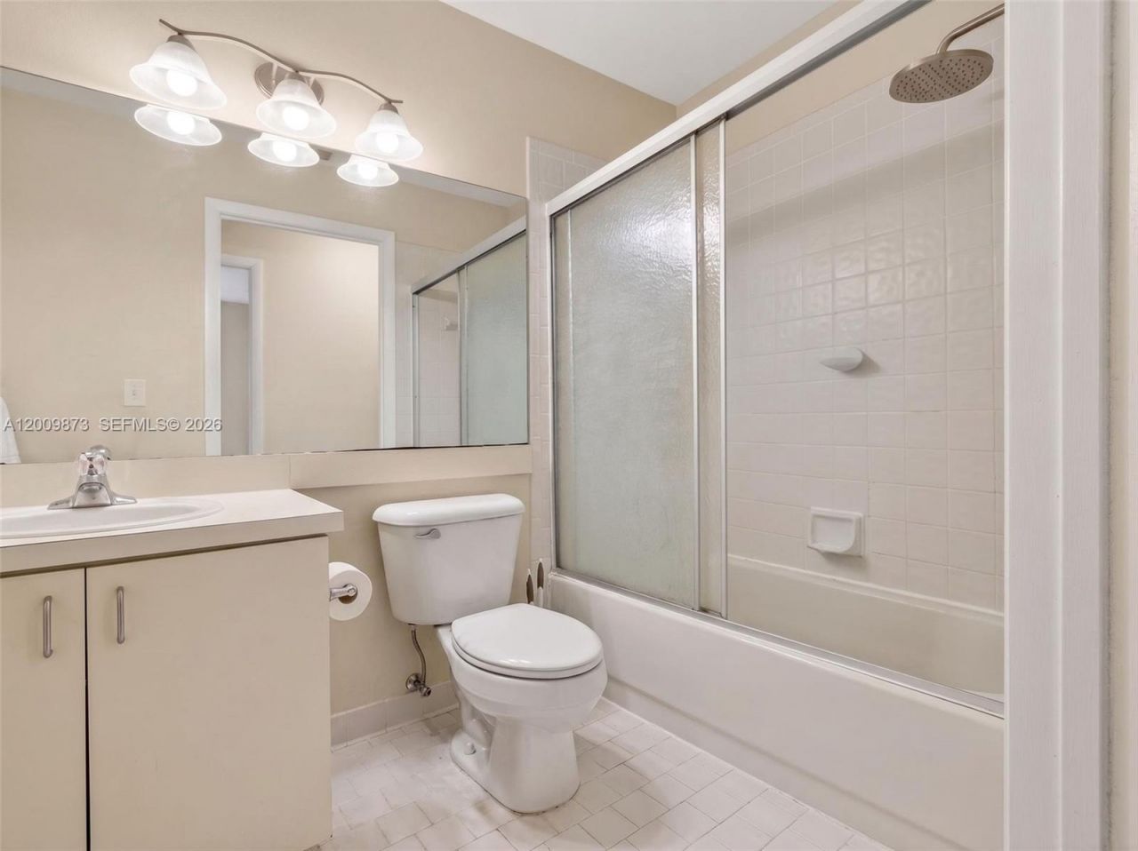 64 Meadows Dr , Boynton Beach, FL 33436 Photo