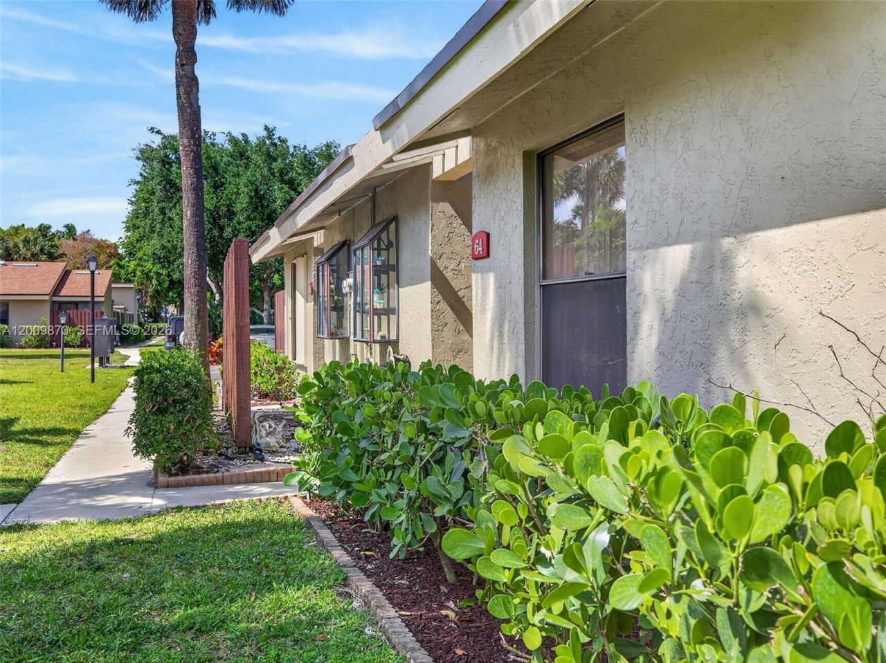 64 Meadows Dr , Boynton Beach, FL 33436 Photo