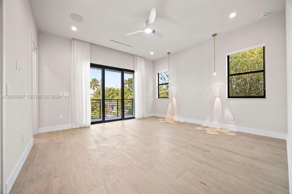 1137 NE 11th Ave, Fort Lauderdale, FL 33301 Photo