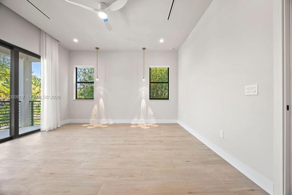 1137 NE 11th Ave, Fort Lauderdale, FL 33301 Photo