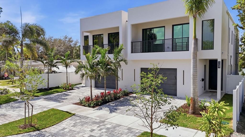 1137 NE 11th Ave, Fort Lauderdale, FL 33301 Photo