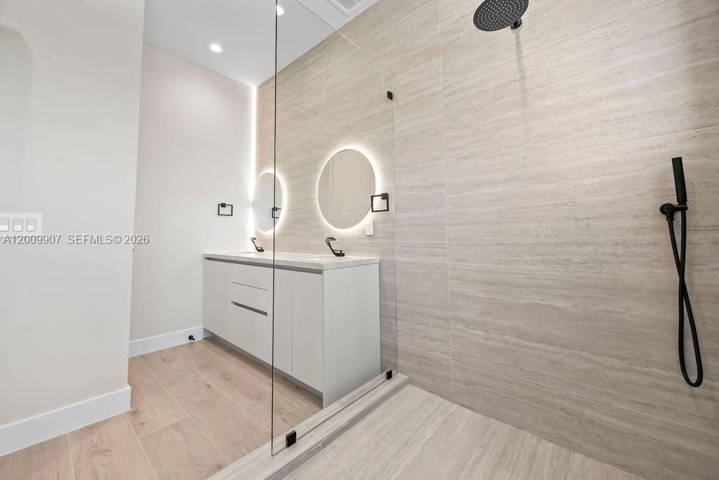 1137 NE 11th Ave, Fort Lauderdale, FL 33301 Photo
