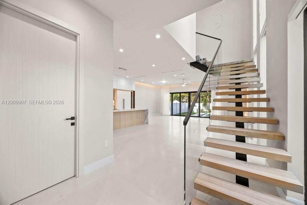 1137 NE 11th Ave, Fort Lauderdale, FL 33301 Photo