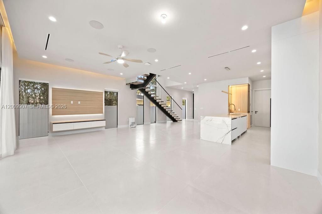 1137 NE 11th Ave, Fort Lauderdale, FL 33301 Photo