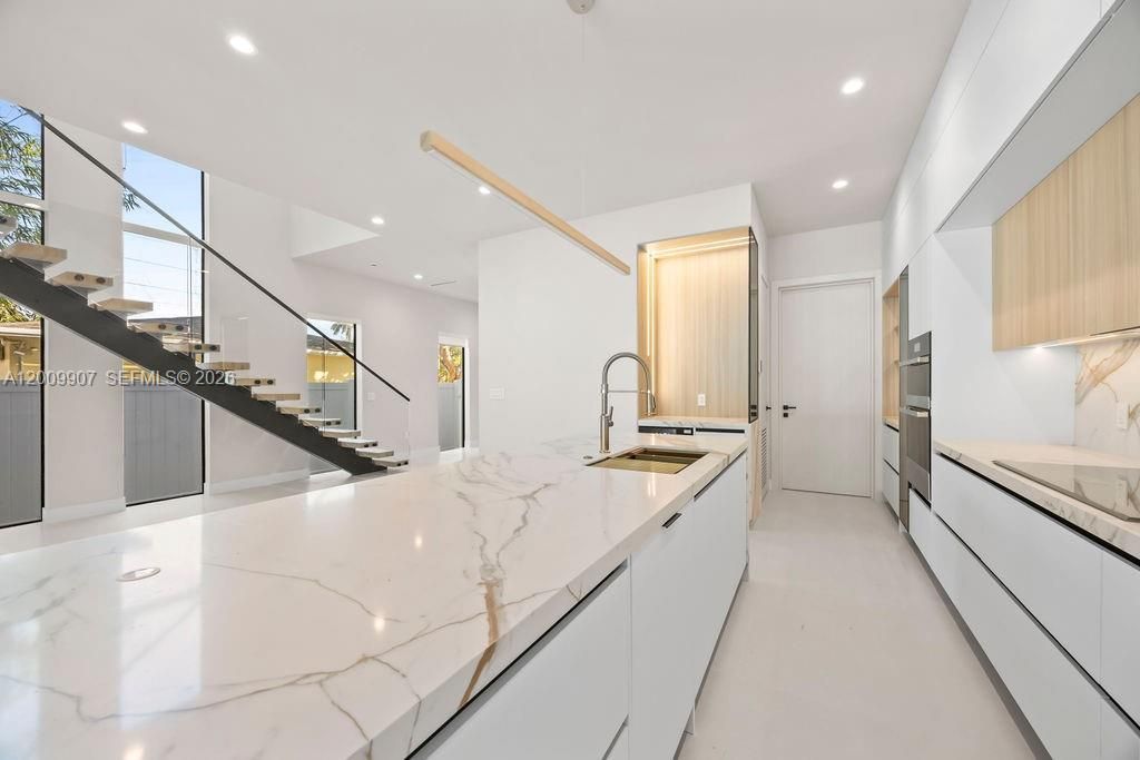 1137 NE 11th Ave, Fort Lauderdale, FL 33301 Photo