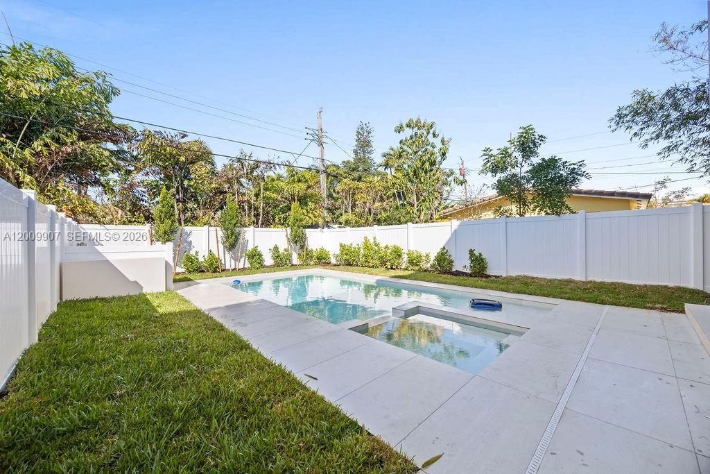 1137 NE 11th Ave, Fort Lauderdale, FL 33301 Photo