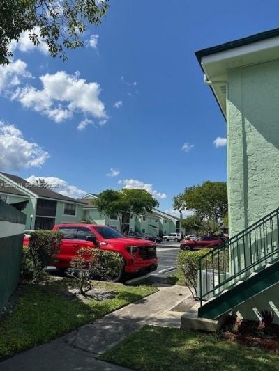 4032 NW 87th Ave , Sunrise, FL 33351 Photo