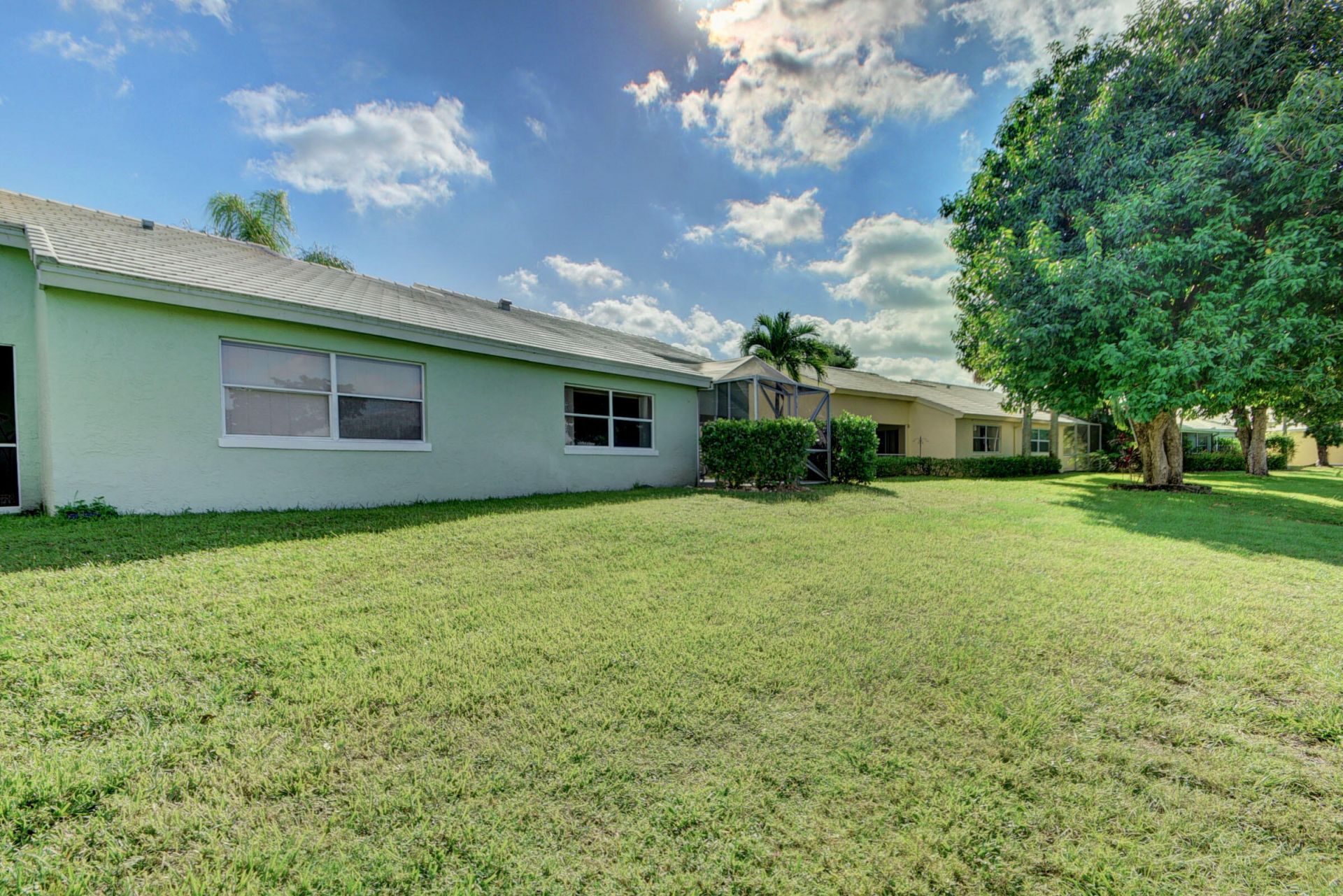 2519 Country Golf Drive, Wellington, FL 33414 Photo