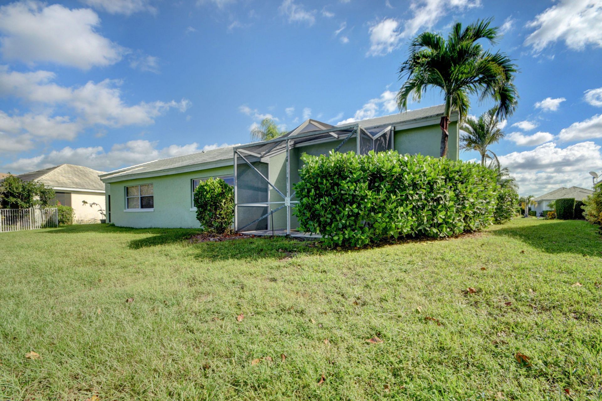 2519 Country Golf Drive, Wellington, FL 33414 Photo