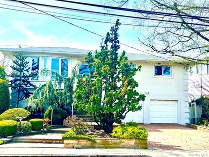 728 Arbuckle Avenue Woodmere, NY 11598