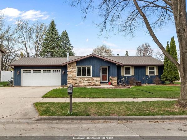 3008 KILLDEER LANE, Appleton, WI 54915