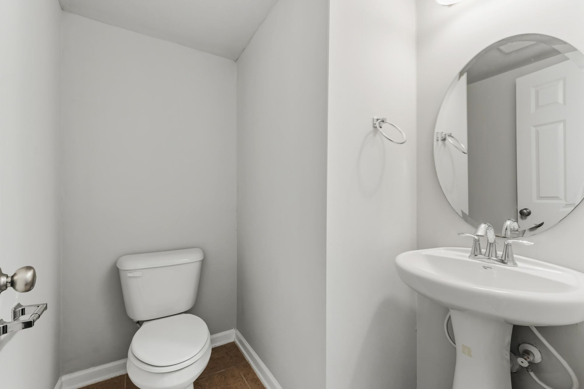 365 Sanctuary Park Drive Photo 13