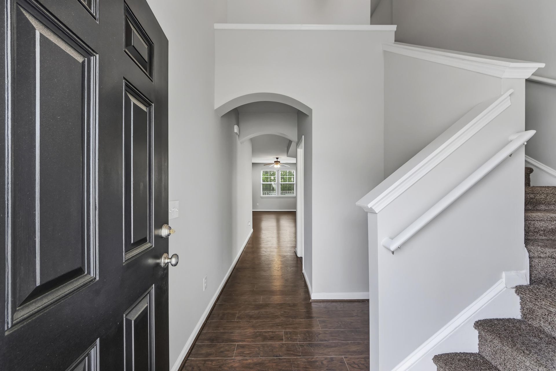 365 Sanctuary Park Drive Photo 4