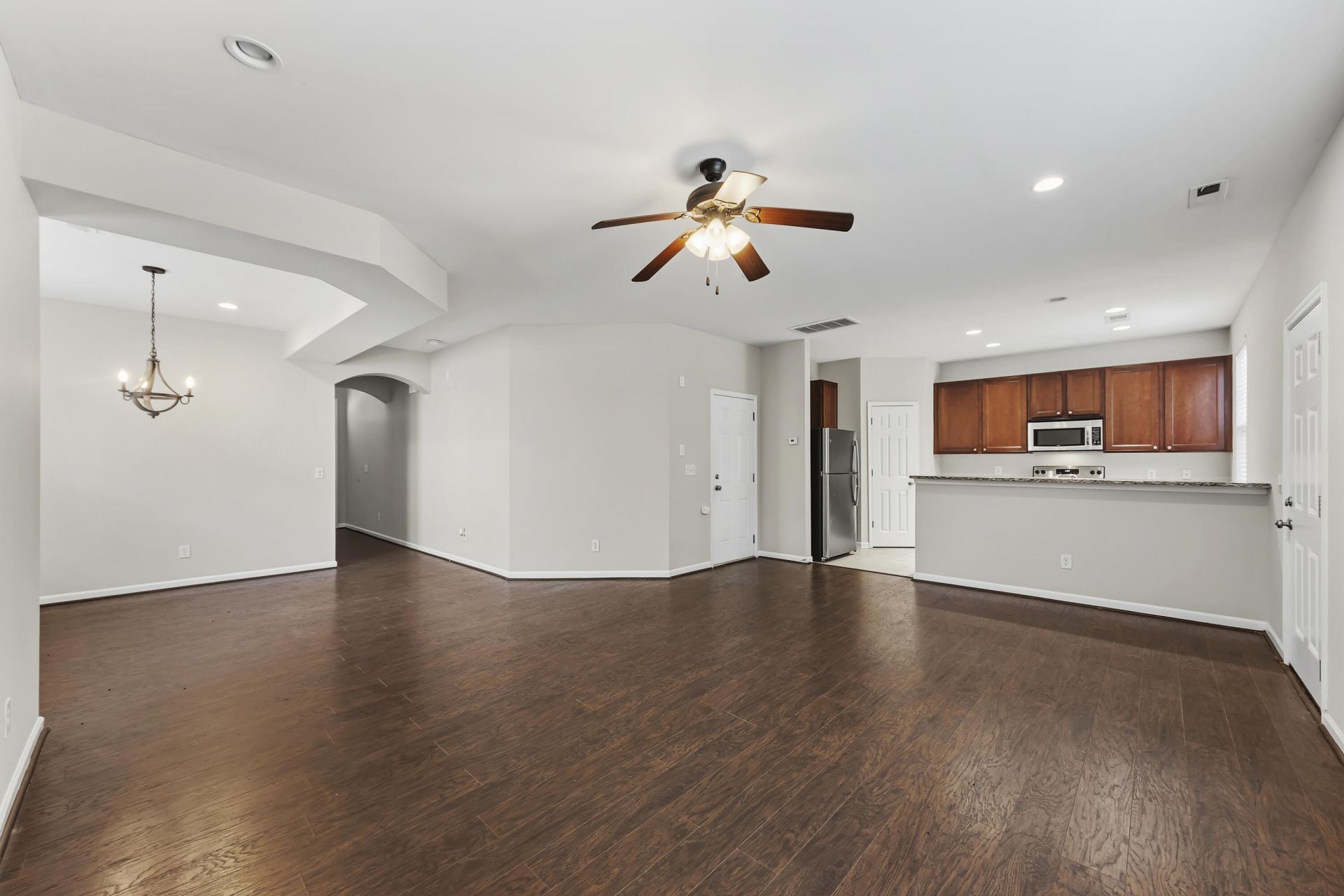 365 Sanctuary Park Drive Photo 9