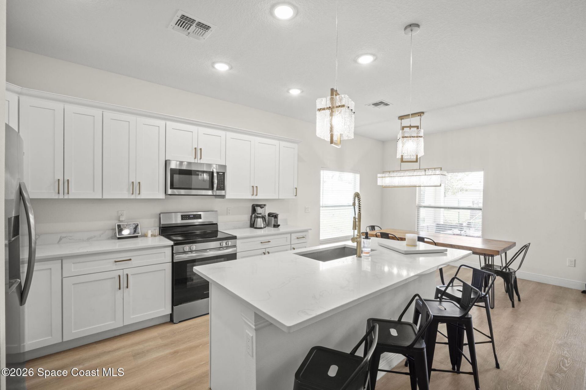 8336 100th Avenue , Vero Beach, FL 32967 Photo