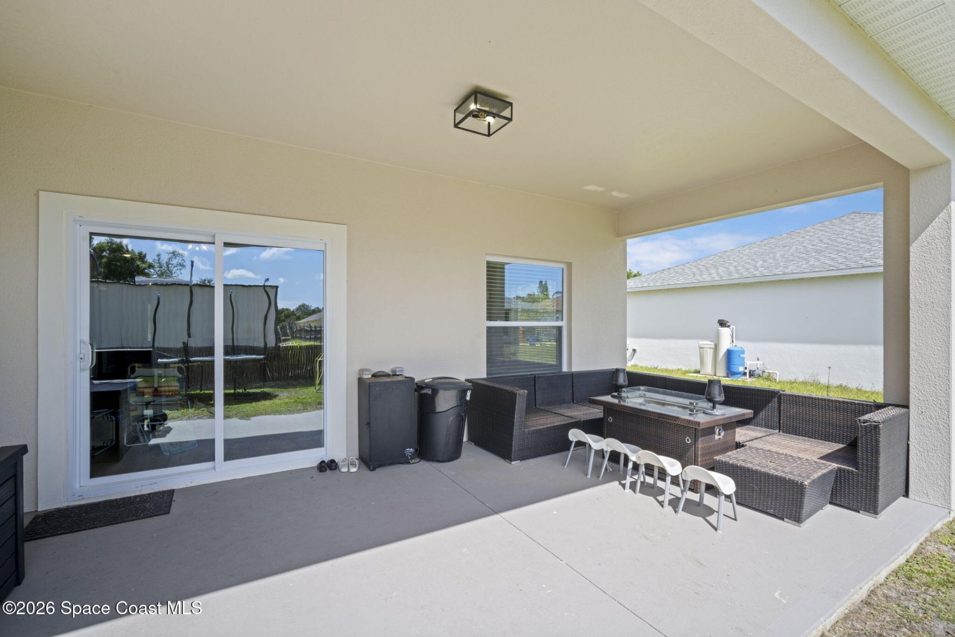 8336 100th Avenue , Vero Beach, FL 32967 Photo