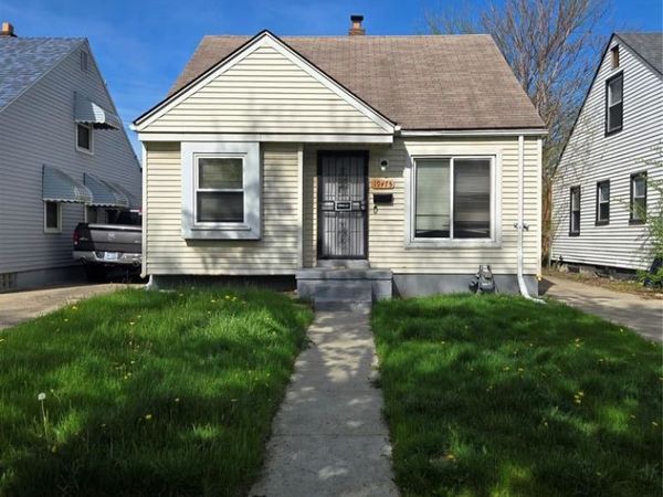 19475 Fenmore Street , Detroit, MI 48235
