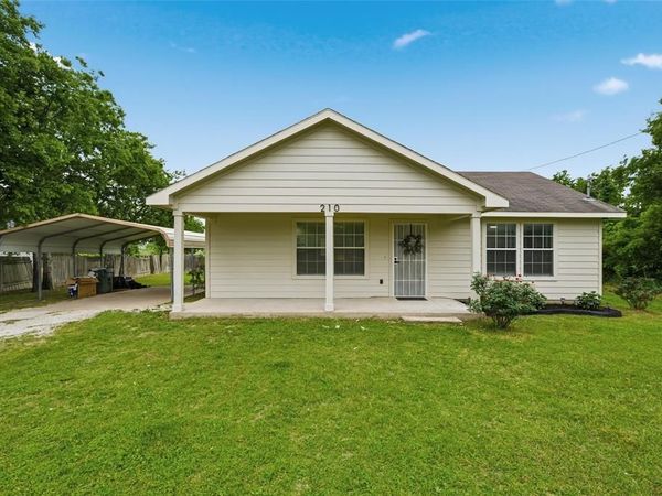 210 W Madison Street, Hillsboro, TX 76645