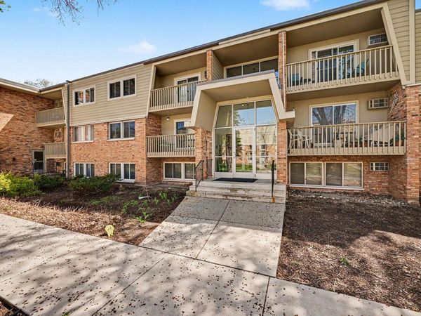 7414 W 22nd Street, Unit 312, Saint Louis Park, MN 55426