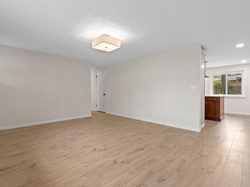 4855 Arrowhead Drive, Dayton, OH 45440 Photo 11