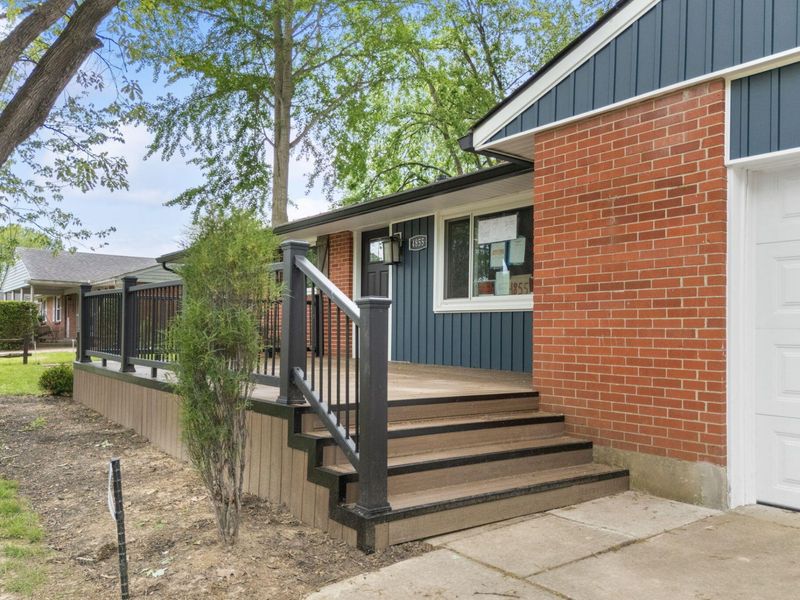 4855 Arrowhead Drive, Dayton, OH 45440 Photo 4