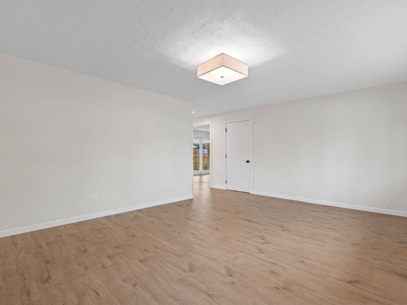 4855 Arrowhead Drive, Dayton, OH 45440 Photo 8