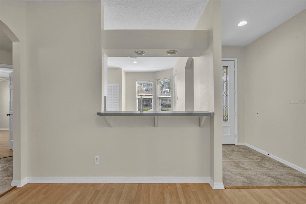 21630 Regency Park Ln, Leesburg, FL 34748 Photo