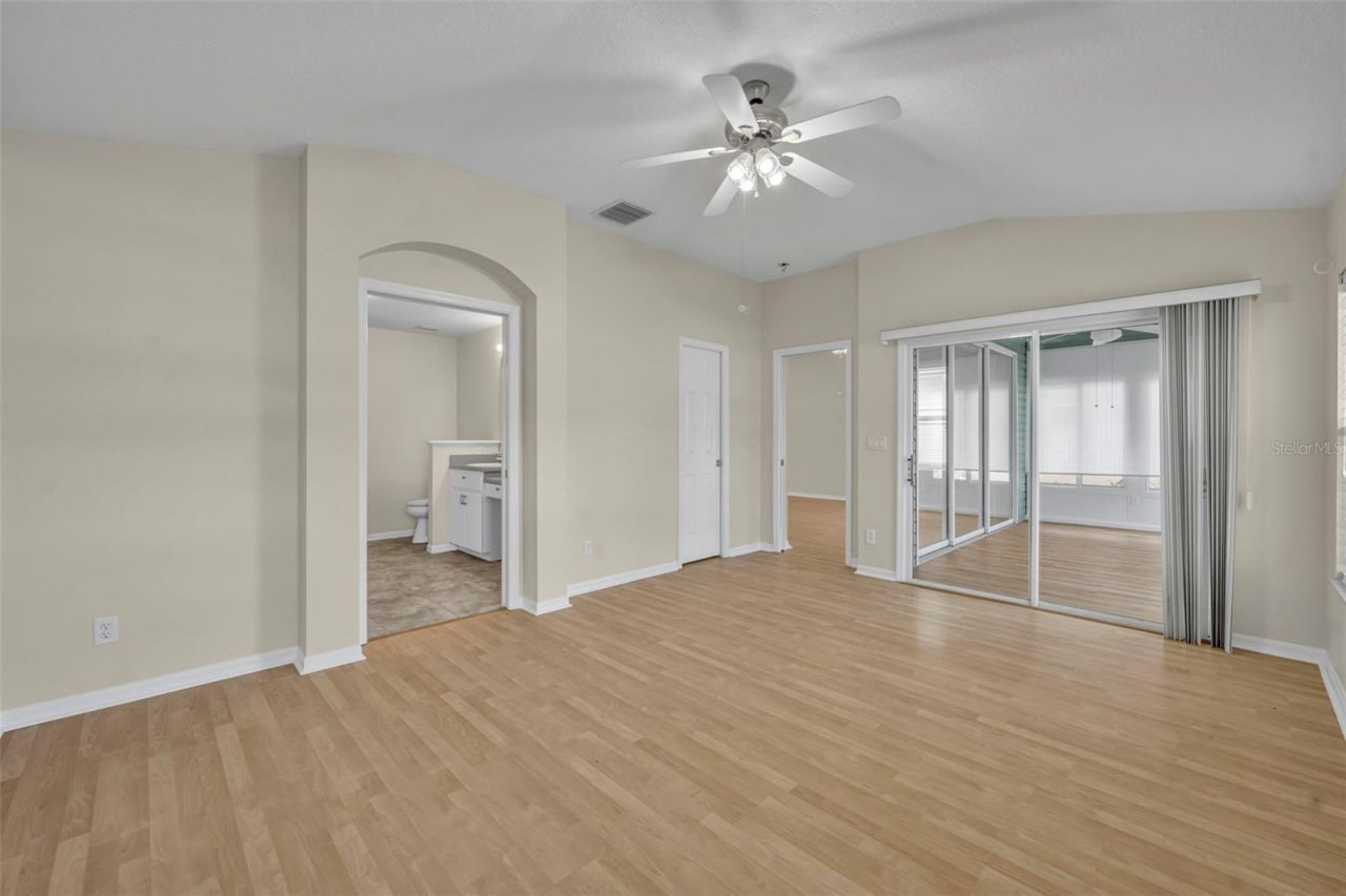 21630 Regency Park Ln, Leesburg, FL 34748 Photo