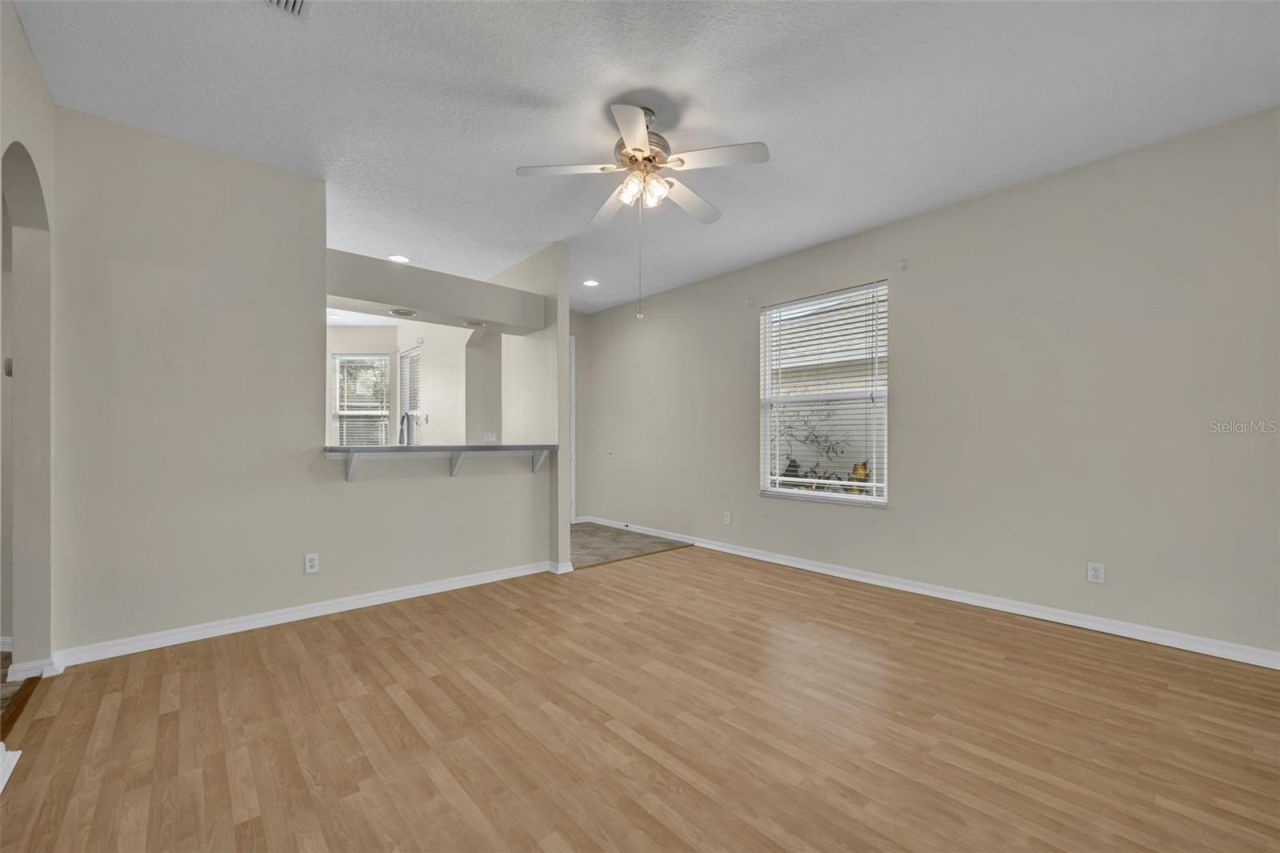 21630 Regency Park Ln, Leesburg, FL 34748 Photo