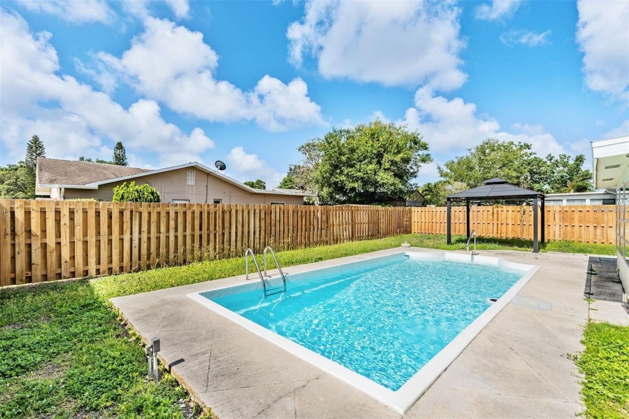 11440 130th Avenue, Largo, FL 33778 Photo