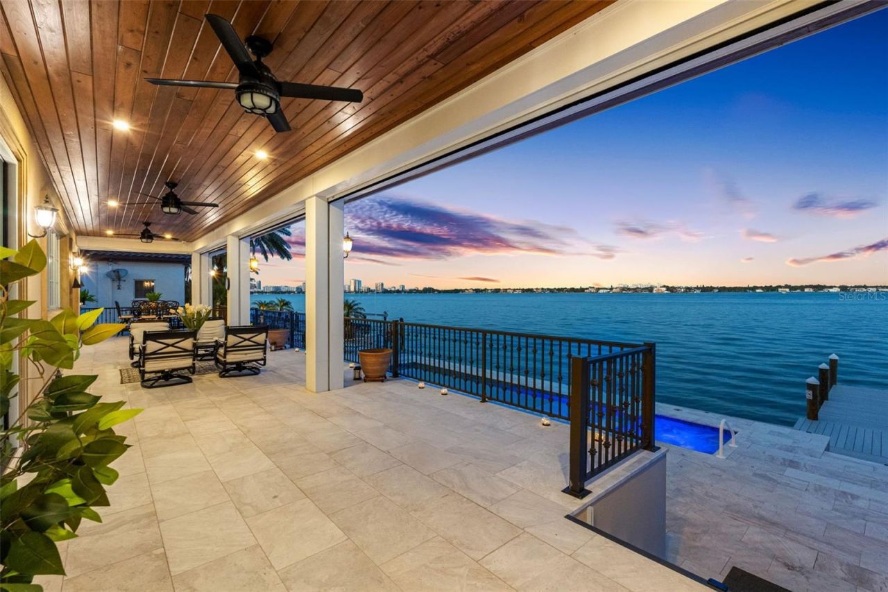 487 Meadow Lark Dr, Sarasota, FL 34236 Photo